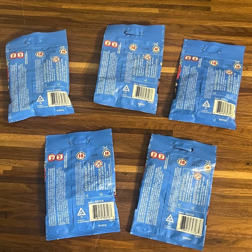 5 Lego Minifigures Disney Blind Bags Series 2 - Picture 3 of 5